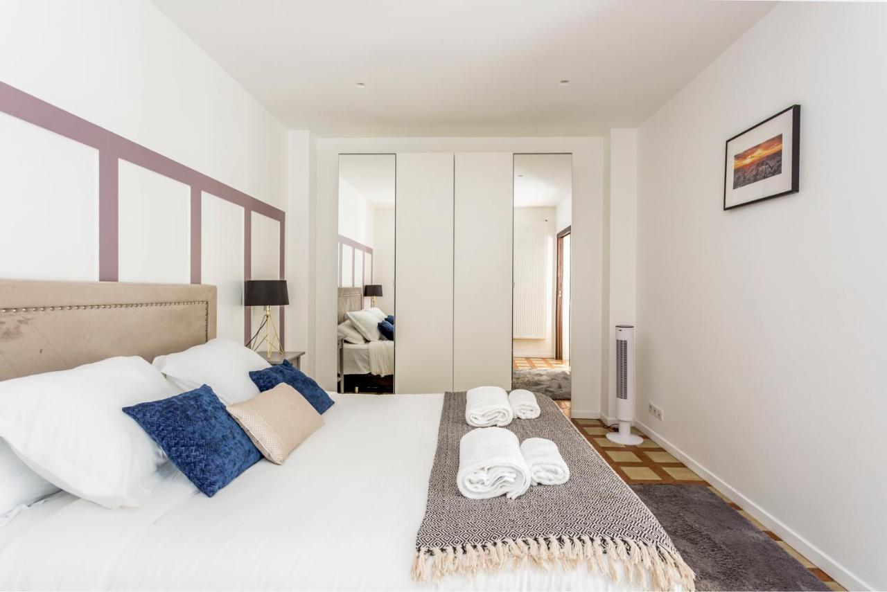 180 Suite Eden, Luxury Apt At Sacre Coeur Paris Bagian luar foto