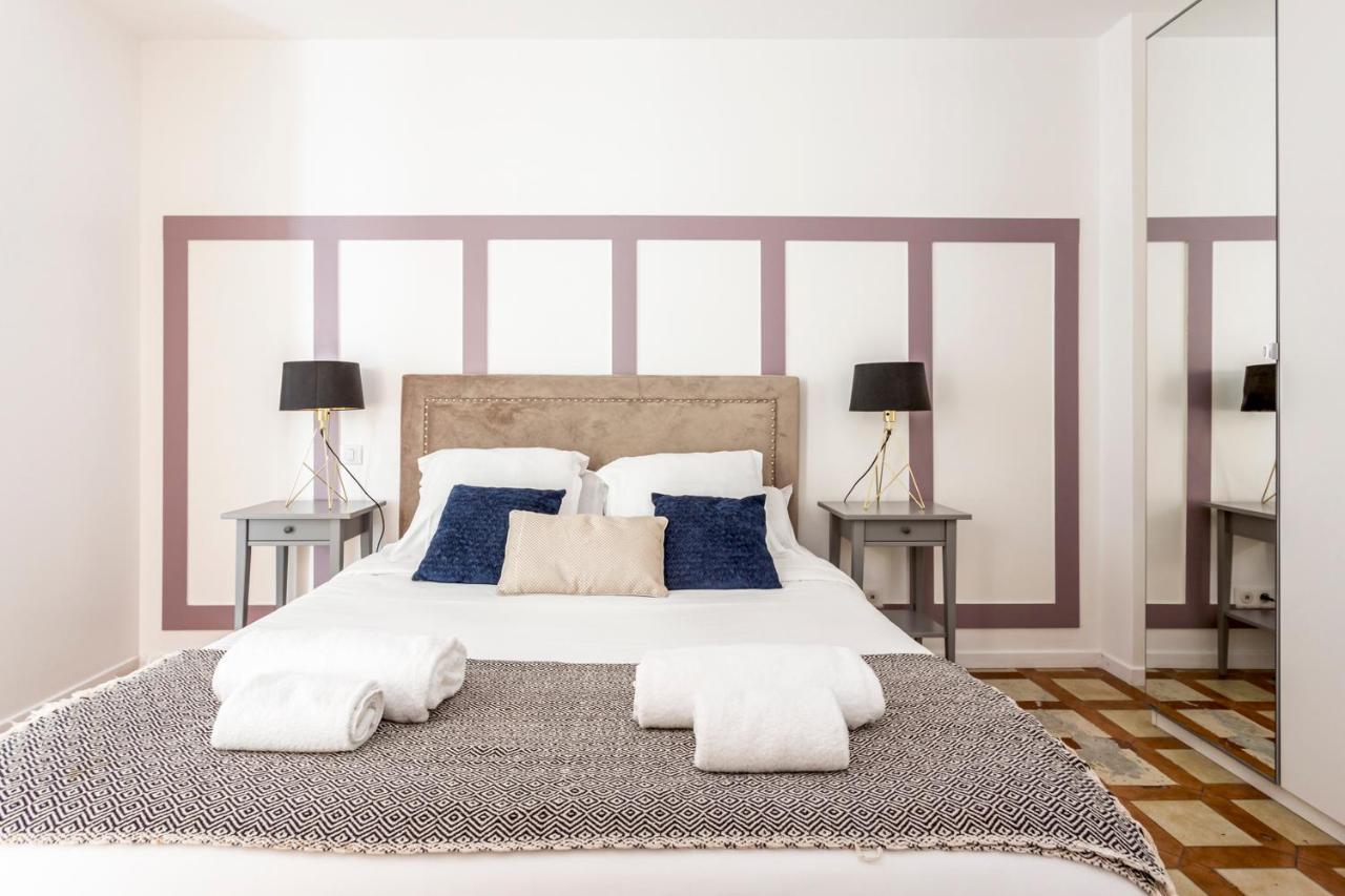 180 Suite Eden, Luxury Apt At Sacre Coeur Paris Bagian luar foto